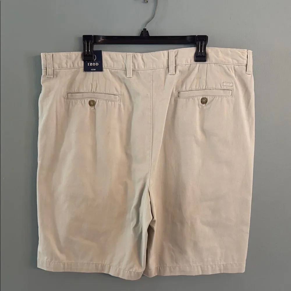 Izod Men's size 40 Shorts New w tags tan khaki Golf
